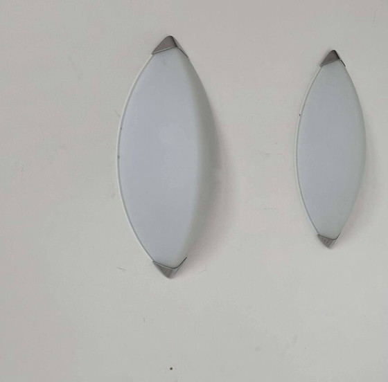 Image 1 of 2X Wandleuchten Aus Chrom Und Sandgestrahltem Glas - Italien 1980