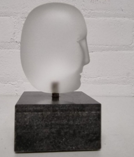 Image 1 of Kosta Boda Figur aus gepresstem Glas