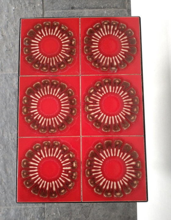 Image 1 of Vintage Beistelltisch mit keramischer Kachelplatte