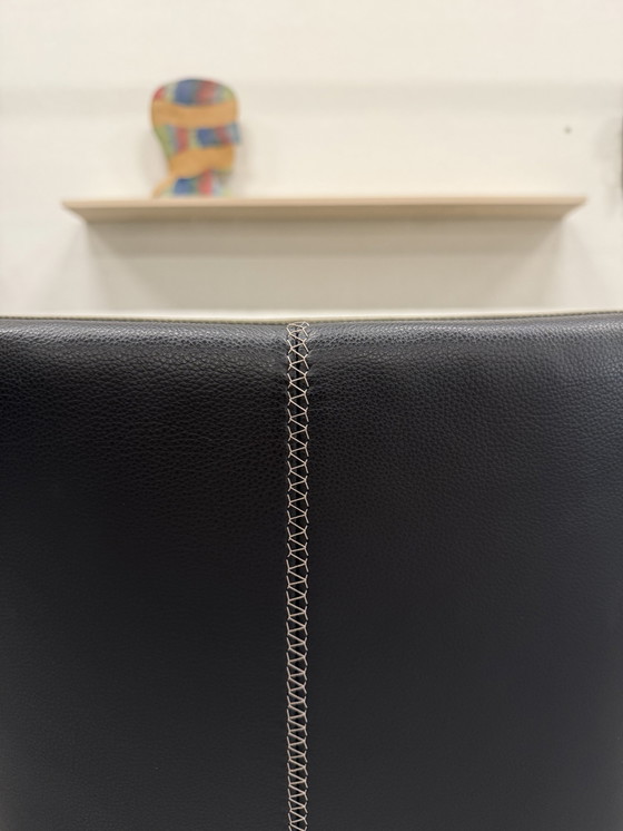 Image 1 of 6 Neue Leolux Mime Esszimmerstuhl Schwarz Chuchubi Leder