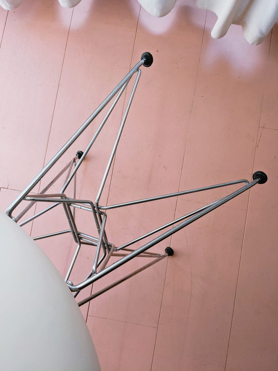 Image 1 of 2x Vitra Eames DSR Esszimmerstühle