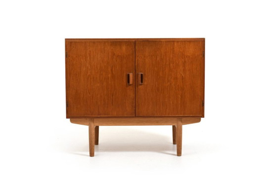 Image 1 of Schrank aus Teak- und Eichenholz von Børge Mogensen für Søborg, 1950er Jahre