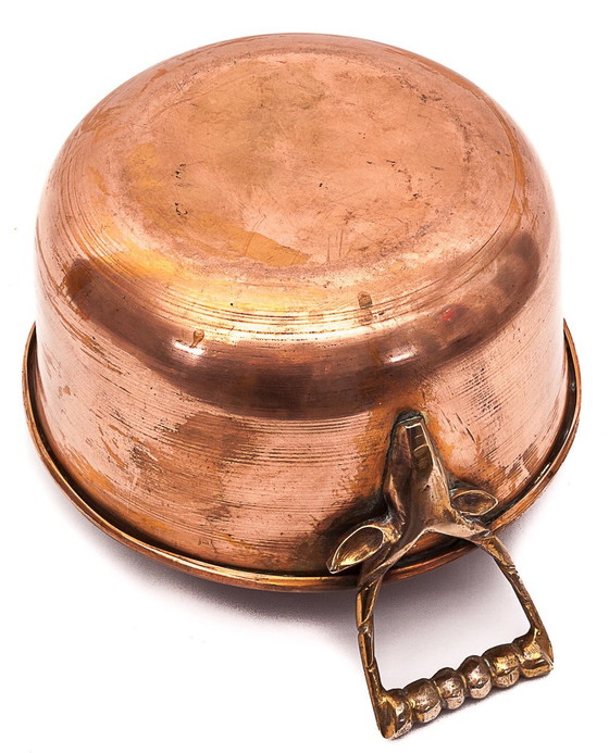 Image 1 of Ein Paar Kupferkochtöpfe
