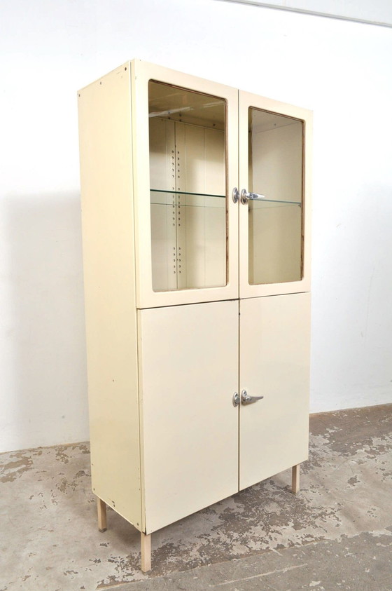 Image 1 of Vintage Apothekerschrank / Vitrine
