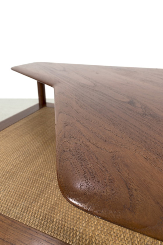 Image 1 of France & Son Minerva Beistelltisch