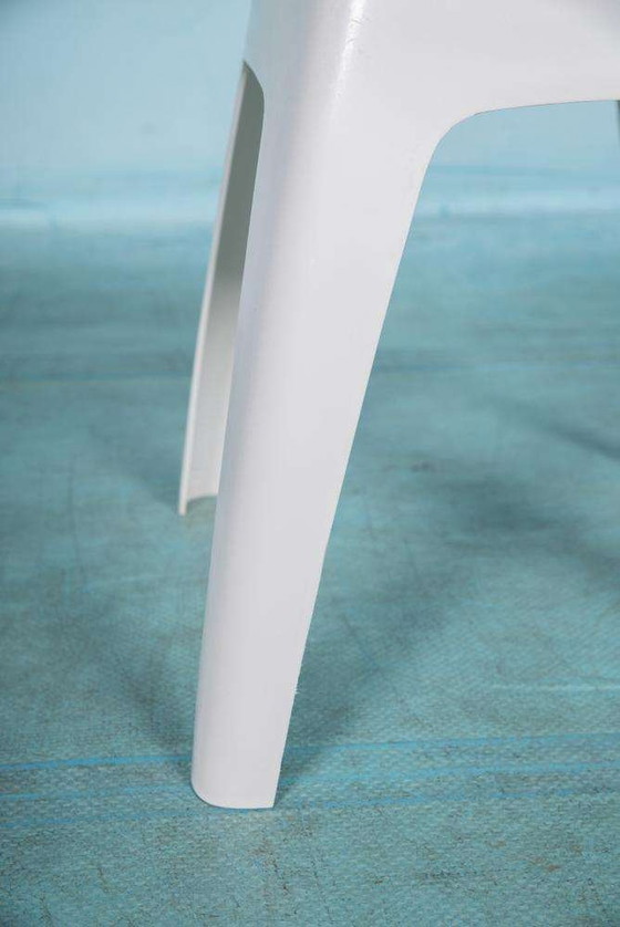 Image 1 of Space Age Hocker siebziger Jahre, minimalistischer organisch geformter Hocker