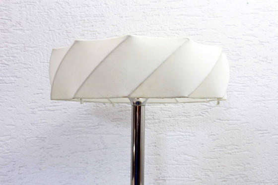 Image 1 of Cocoon Lampe Zum Aufstellen 1970