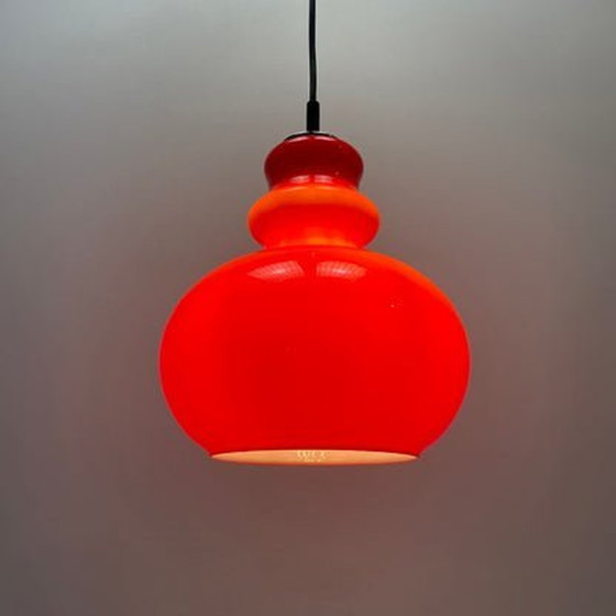 Image 1 of Peill & Putzler Pendelleuchte - Rotes Glas, 1960
