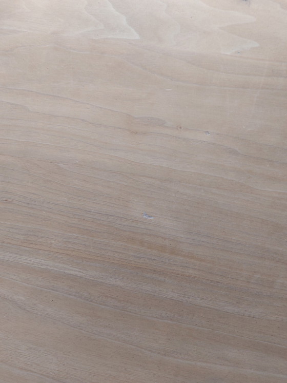 Image 1 of Arco Essenza Tisch