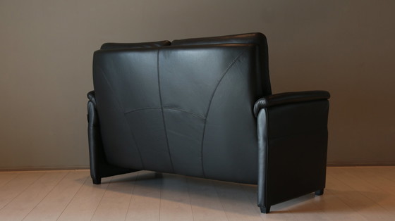 Image 1 of Prominentes 2-Sitzer-Leder