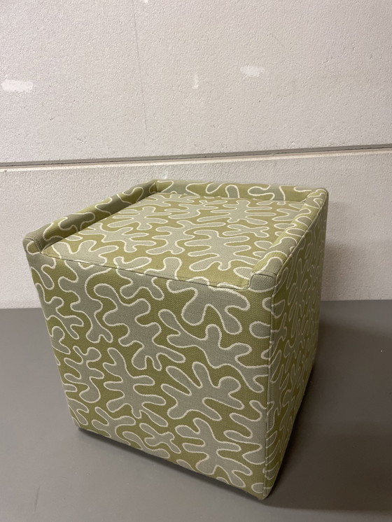 Image 1 of Combo Design Hocker auf Rädern