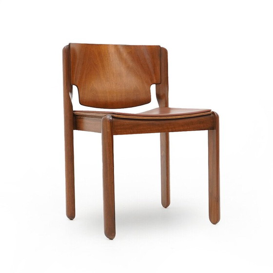 Image 1 of 6 Stühle Modell 122 aus Walnussholz und braunem Leder von Vico Magistretti für Cassina, 1960