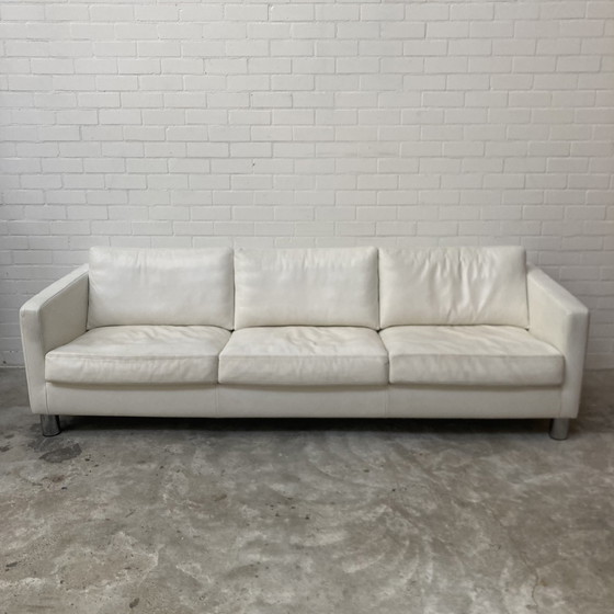 Image 1 of Montel-Sofa