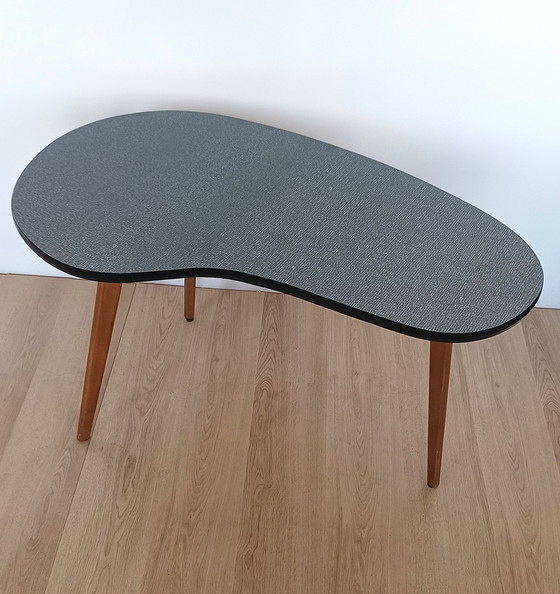 Image 1 of Großer Beistelltisch aus den Fünfzigern