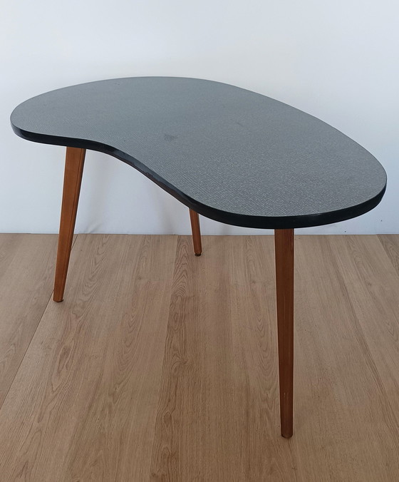 Image 1 of Großer Beistelltisch aus den Fünfzigern