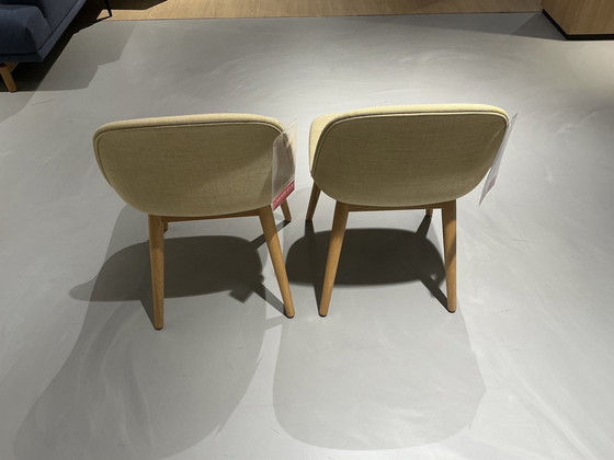 Image 1 of 2X Muuto Fiber Beistellstuhl