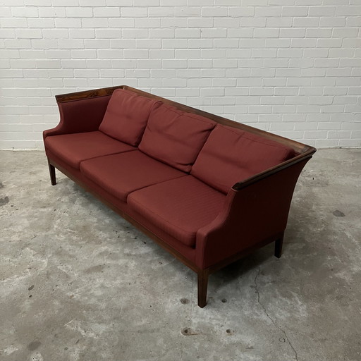 Klassisches Sofa, 3-Sitzer