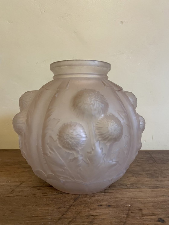 Image 1 of Vase mit Disteln P De Cagny Art Deco 1930s