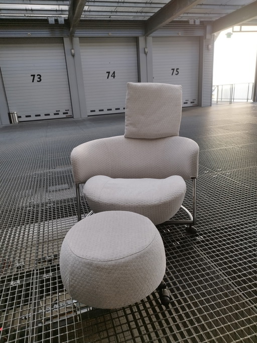 Cassina Girotonda Sessel & Fußhocker neu gepolstert