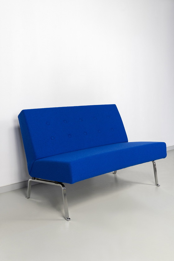 Image 1 of Zweisitzer-Sofa im Vintage-Stil mit kobaltblauer Polsterung