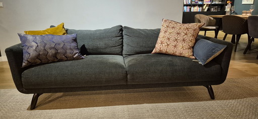 Design On Stock Byen 2.5-Sitzer Sofa