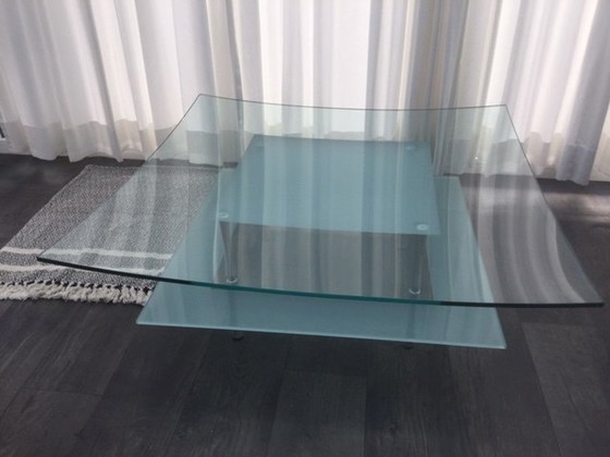 Image 1 of Niedriger Tisch Aus Glas