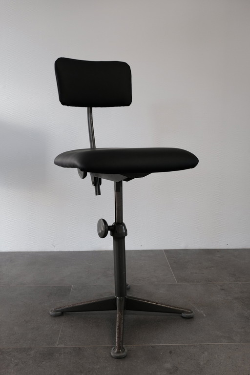 Vintage Bürostuhl von Friso Kramer für Ahrend The Circle, 1960