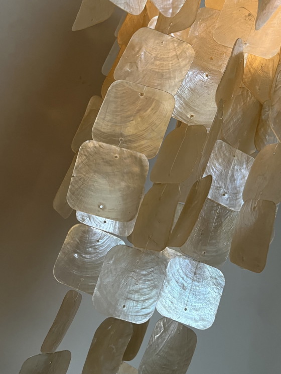 Image 1 of capiz muschel pendelleuchte perlfarbe bambusrahmen