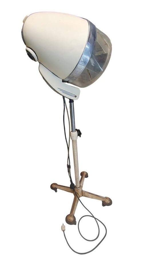 Image 1 of 2157 Vintage Old Trocknen Haartrockner aus Friseursalon