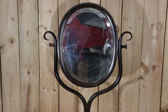 Image 1 of Toilettenmöbel Holz Gebogen Thonet Stil von Kohn