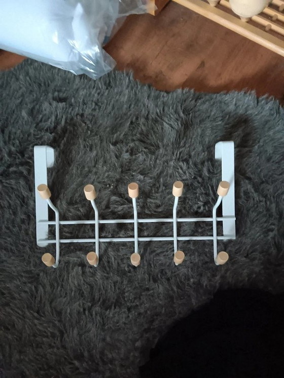 Image 1 of Sputnik-Tür-Garderobe