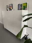 Handgefertigter Schrank