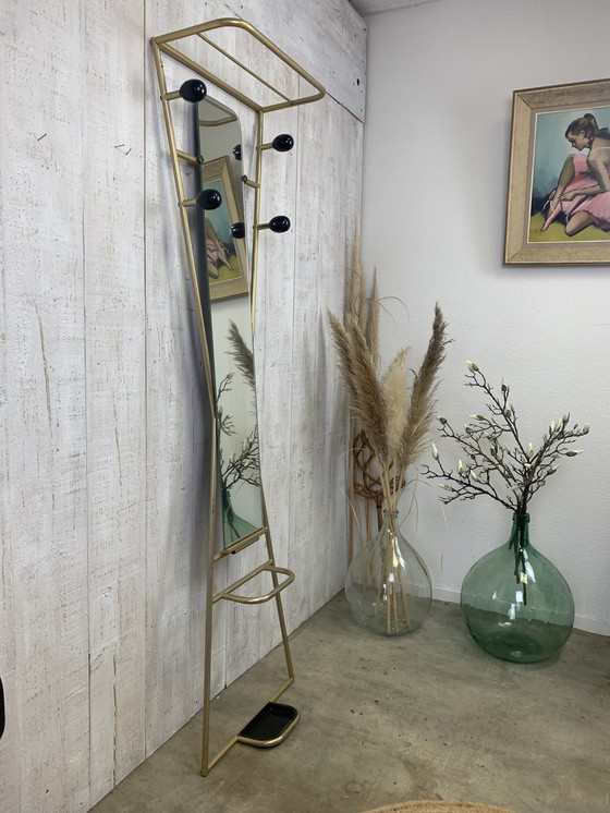 Image 1 of Wandgarderobe 60'S