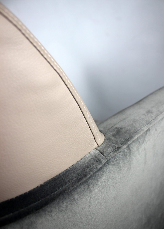 Image 1 of Mambo Unlimited Ideas Armlehnstuhl