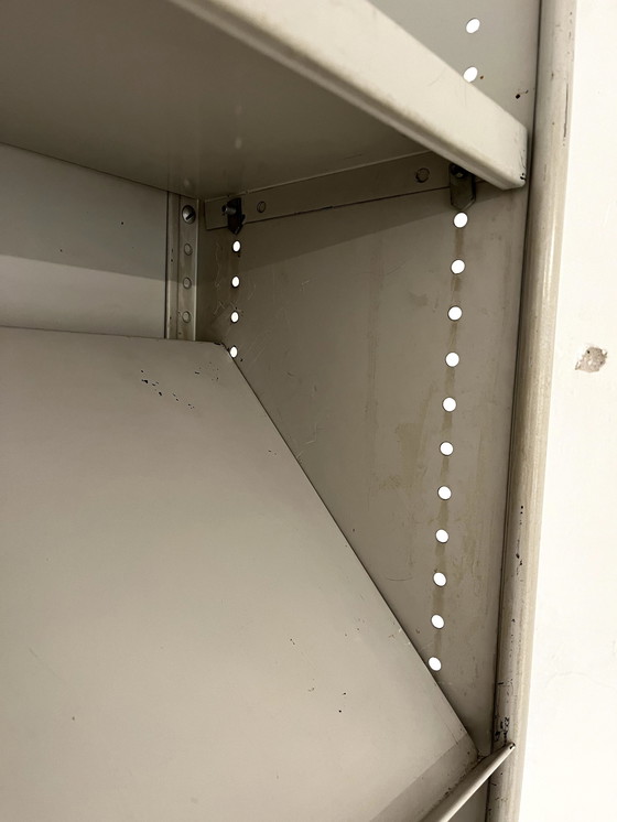 Image 1 of Friso Kramer Stabilux Ahrend Schrank