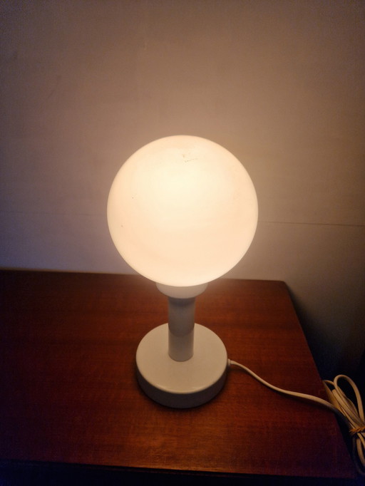 Space Age Opaline Globe Lampe