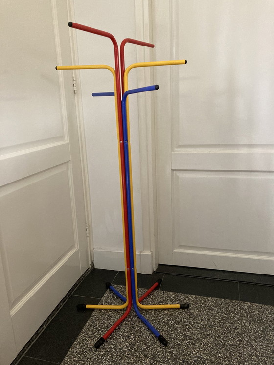 Image 1 of Der Plagg-Haubenanschlag