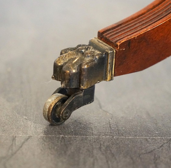 Image 1 of Antiker Englischer Beistelltisch Mit Lederplatte