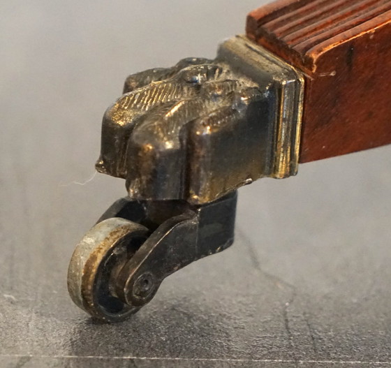 Image 1 of Antiker Englischer Beistelltisch Mit Lederplatte