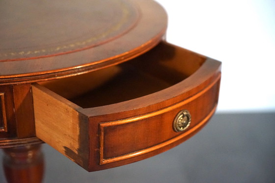 Image 1 of Antiker Englischer Beistelltisch Mit Lederplatte