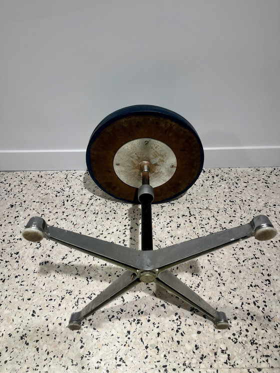 Image 1 of Hocker Von Charles Und Ray Eames, Edition Herman Miller, 1970.