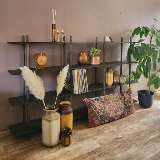 Vintage-Schrank aus Rohr