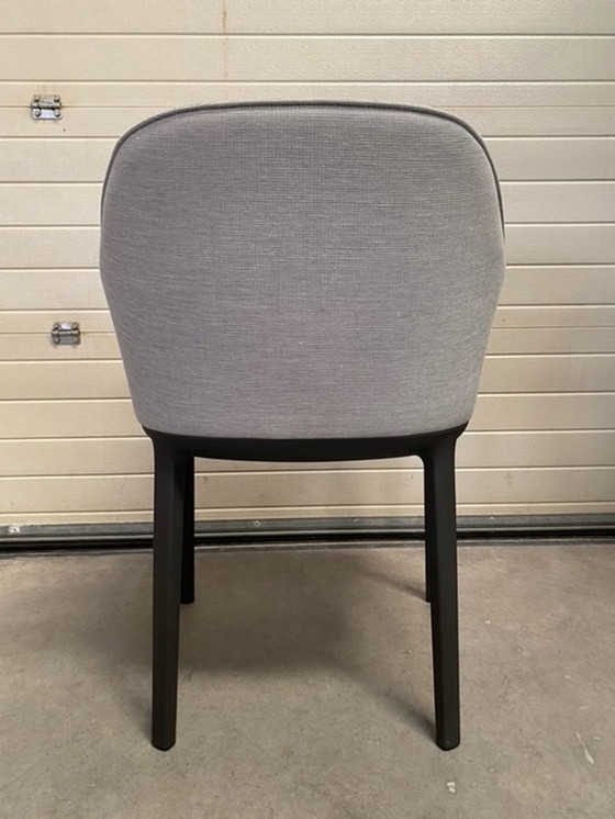 Image 1 of Vitra Softshell-Stuhl, Design Ronan und Erwin Bourallec 