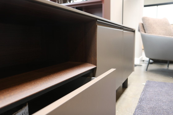 Image 1 of Molteni&C - Pass-Wort-Revolution