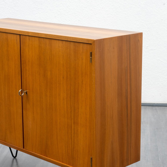 Image 1 of 60er Jahre Kommode Nußbaum, restauriert, 88cm