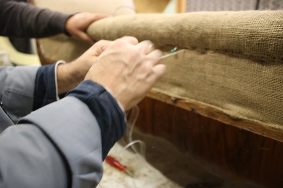 Image 1 of Biedermeier Couch Dreisitzer Nussbaum Streifenstoff Sofa Neubezug