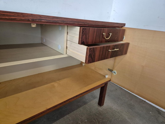 Image 1 of Rosenholz-Credenza aus den 1970er Jahren