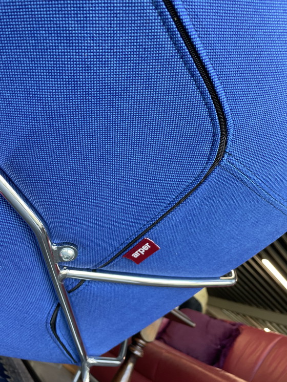 Image 1 of Arper Loungesessel