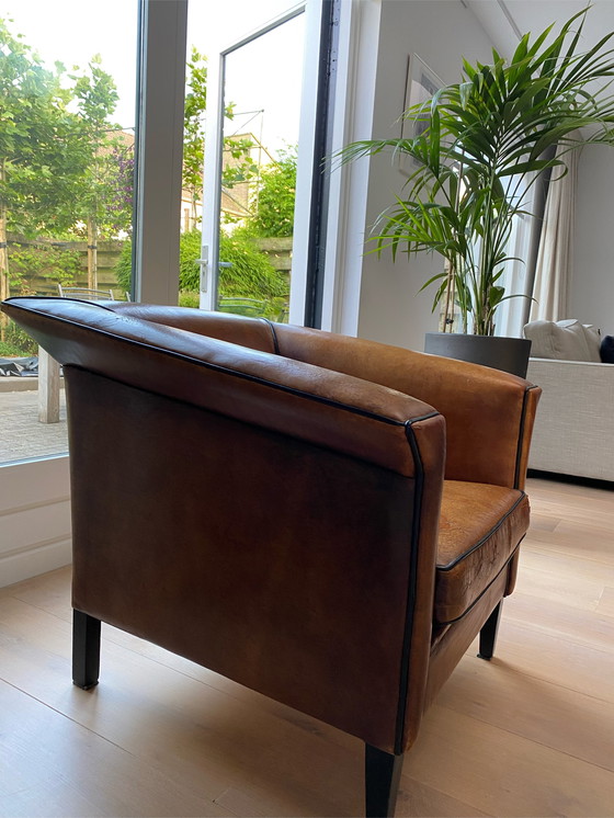 Image 1 of 2 Club-Fauteuil aus Schaffell