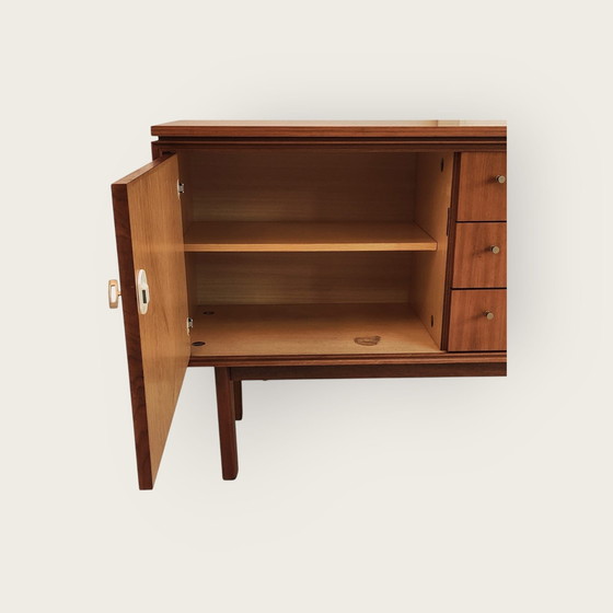 Image 1 of Mid Century Anrichte